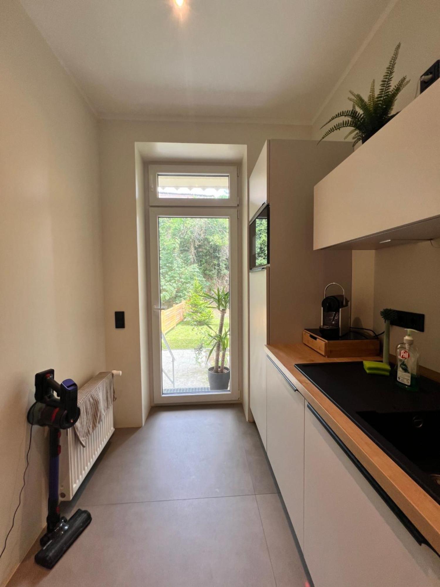 Soul-Apartment Terrasse Privat-Parkplatz Boxspringbett 55Zoll Tv Wlan Lipsia Esterno foto